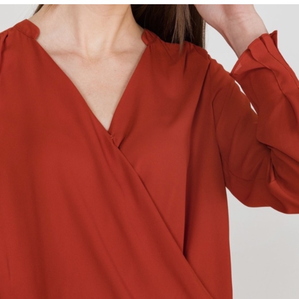 Scotch & Soda Surplice Draped Long Sleeve Blouse in Deep Red - Size XS